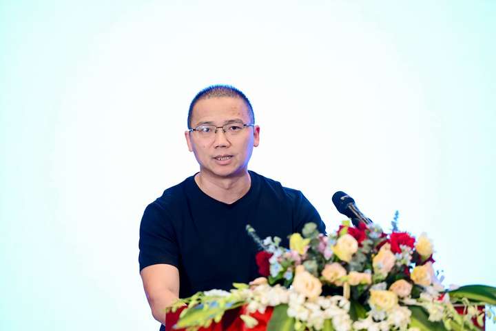 成就数智企业！2024大型企业数智化峰会走进福州(图4)