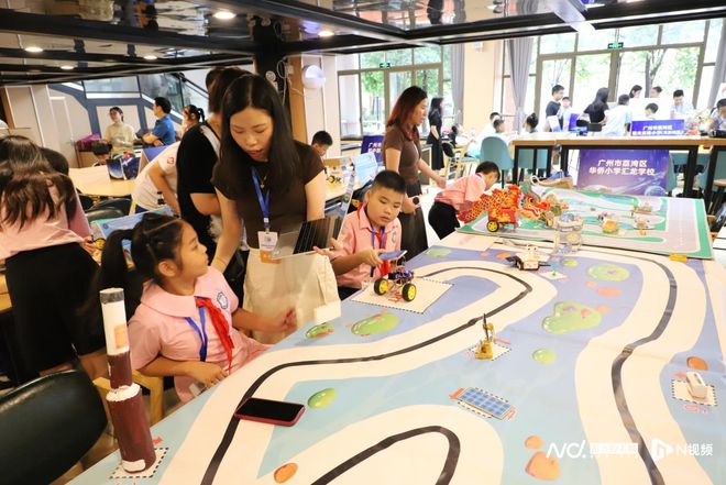 2024年“科校杯”教育竞赛1200名荔湾少年同场竞技(图2) 2024年“科校杯”教育竞赛1200名荔湾少年同场竞技(图2)