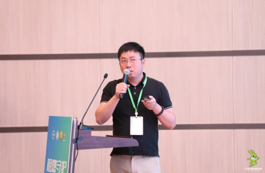共筑绿色家居 助力行业发展升级 2024年“阻燃守护·品质人居”大会召开(图4) 共筑绿色家居 助力行业发展升级 2024年“阻燃守护·品质人居”大会召开(图4)