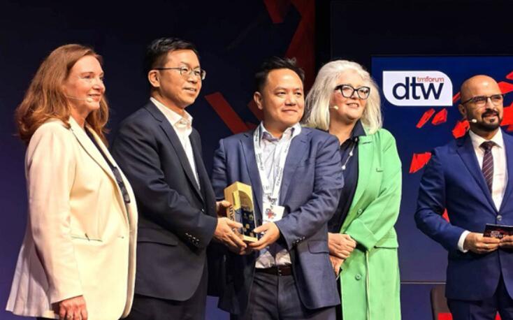 华为携手中国移动荣获TM Forum 2024“人与地球”优秀奖(图1)